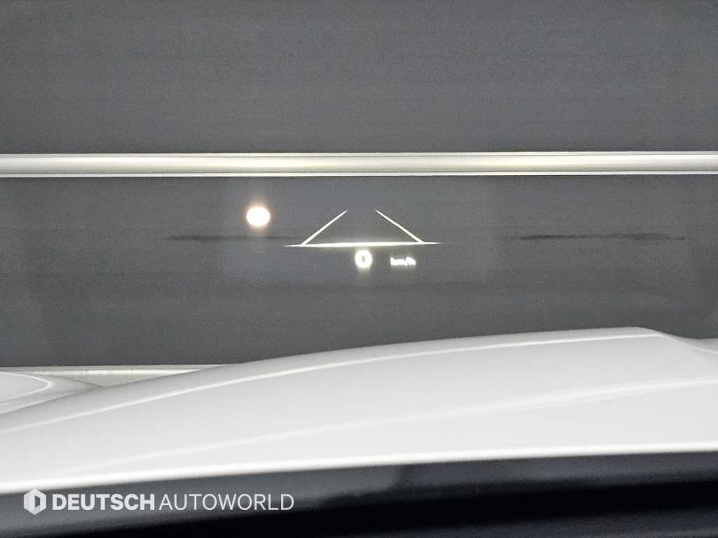 Genesis GV70 2025 Blanco - Importación desde Corea - HF Imports Iquique - Foto 18