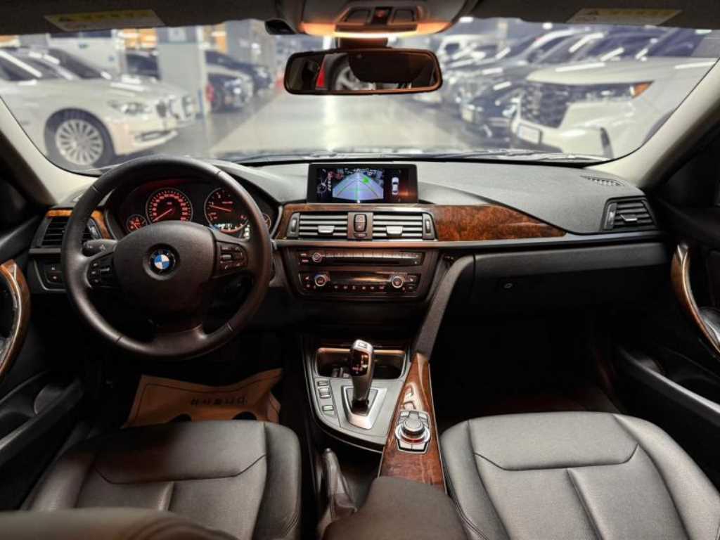 BMW 3 series - Vista 10