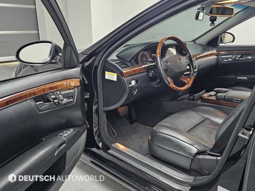 Mercedes Benz S Class - Vista 11