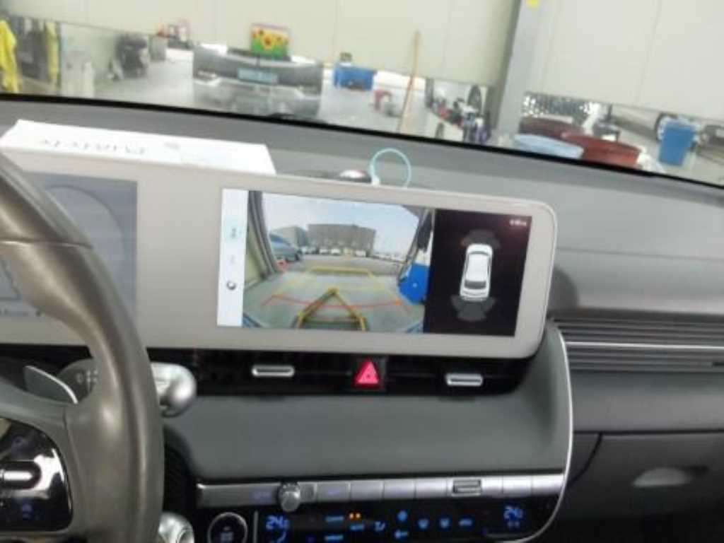 HYUNDAI Ioniq 5 - Vista 7