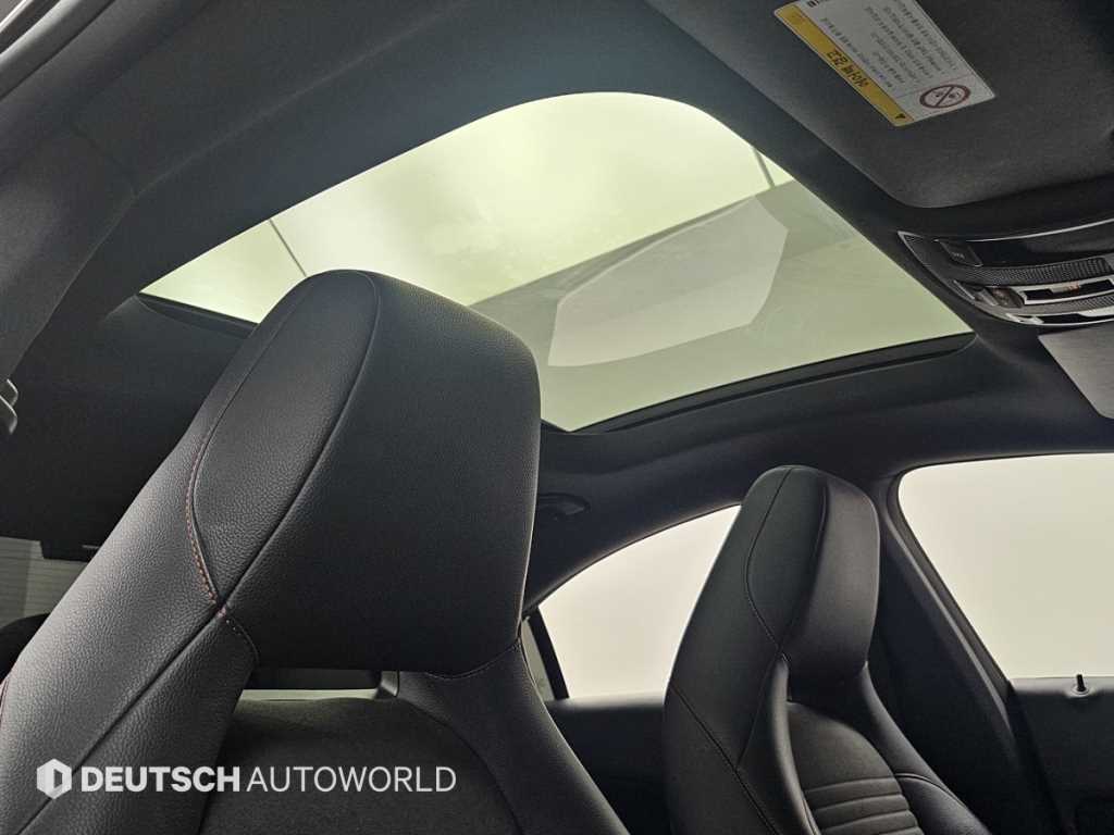 Mercedes Benz CLA Class 2018 Negro - Importación desde Corea - HF Imports Iquique - Foto 19