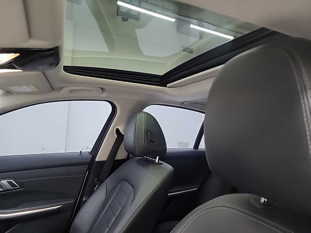 BMW 3 series 2019 Blanco - Importación desde Corea - HF Imports Iquique - Foto 14