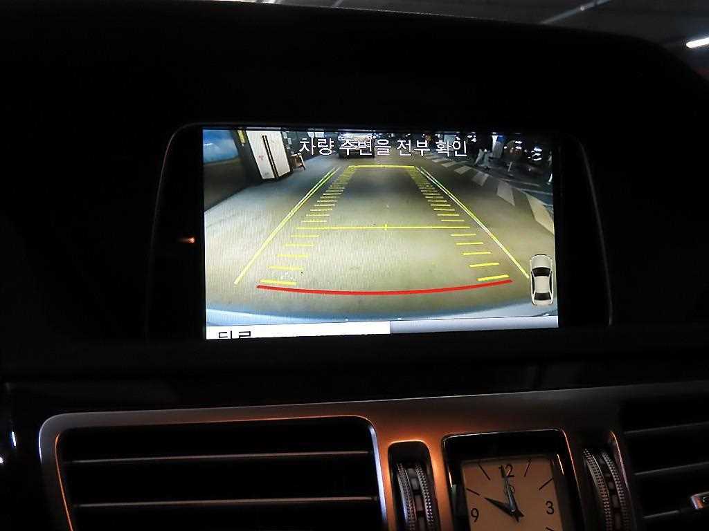 Mercedes Benz E class 2014 Plateado - Importación desde Corea - HF Imports Iquique - Foto 14