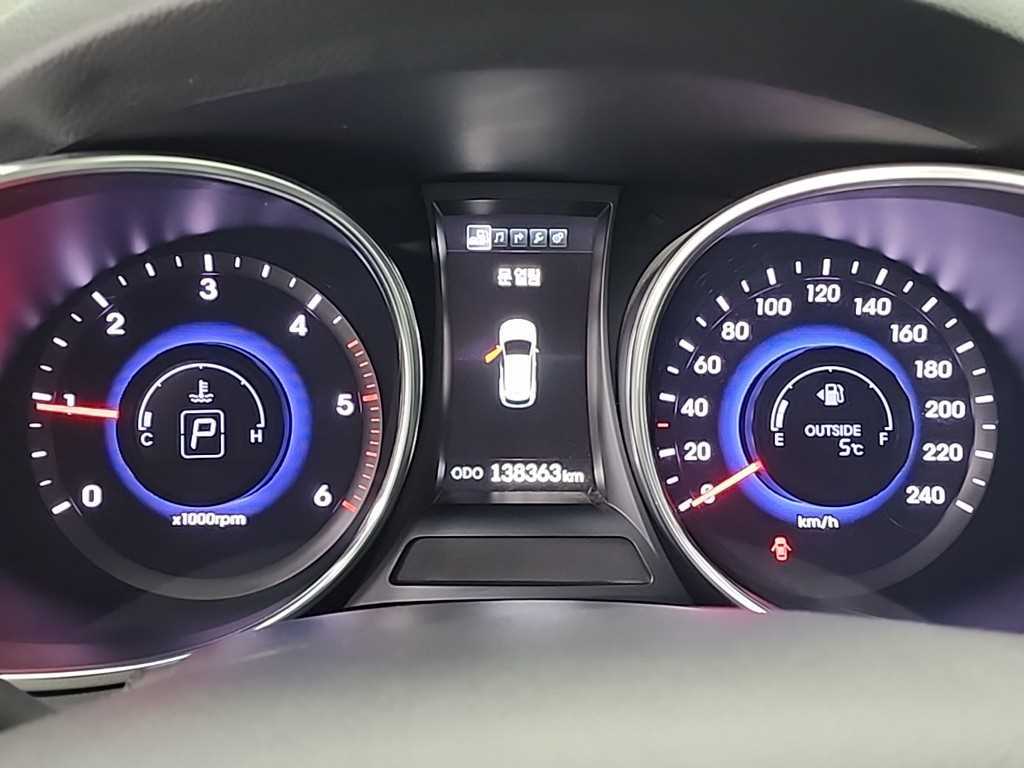 HYUNDAI Santa Fe - Vista 7