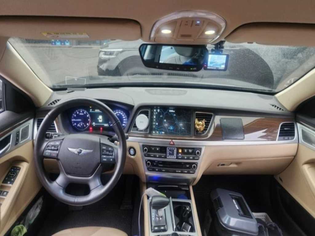 Genesis G80 - Vista 5