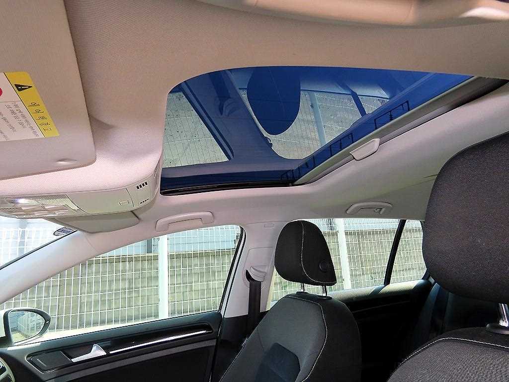 Volkswagen Golf 2016 Blanco - Importación desde Corea - HF Imports Iquique - Foto 17