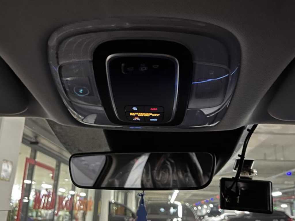 HYUNDAI Avante - Vista 7