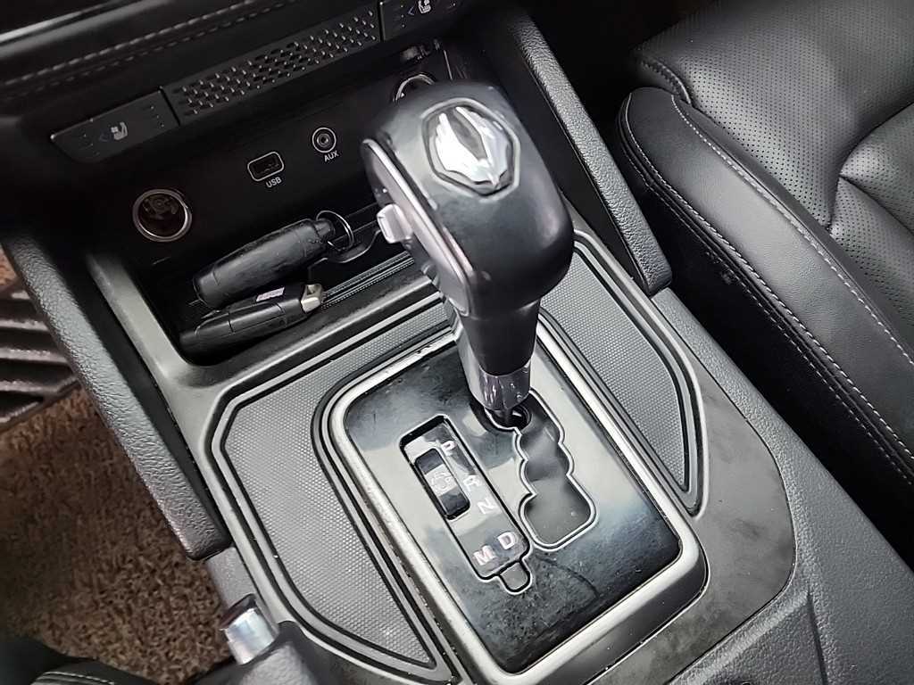 Ssangyong Rexton - Vista 9