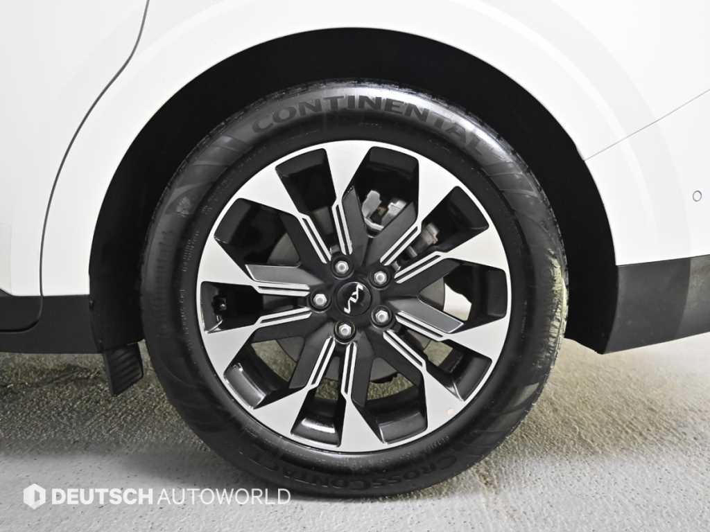 KIA Carnival - Vista 5