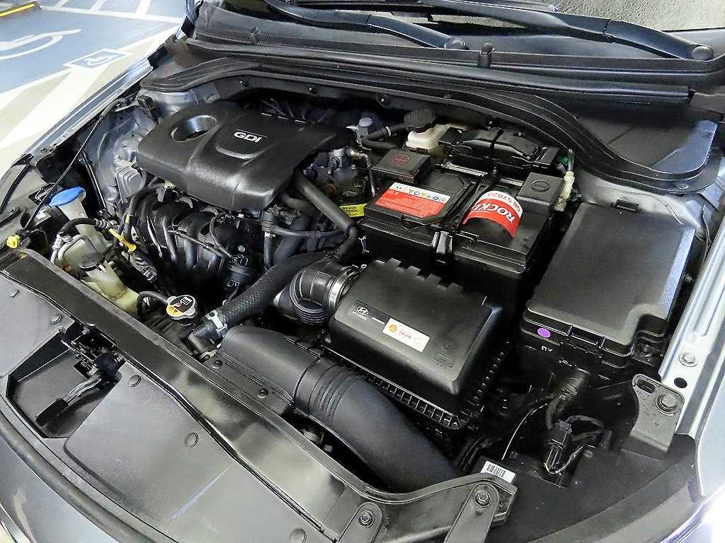 HYUNDAI Avante 2016 Gris - Importación desde Corea - HF Imports Iquique - Foto 19