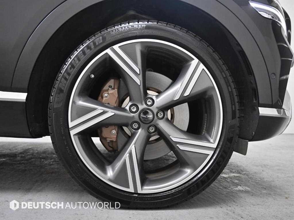 Genesis GV80 - Vista 5