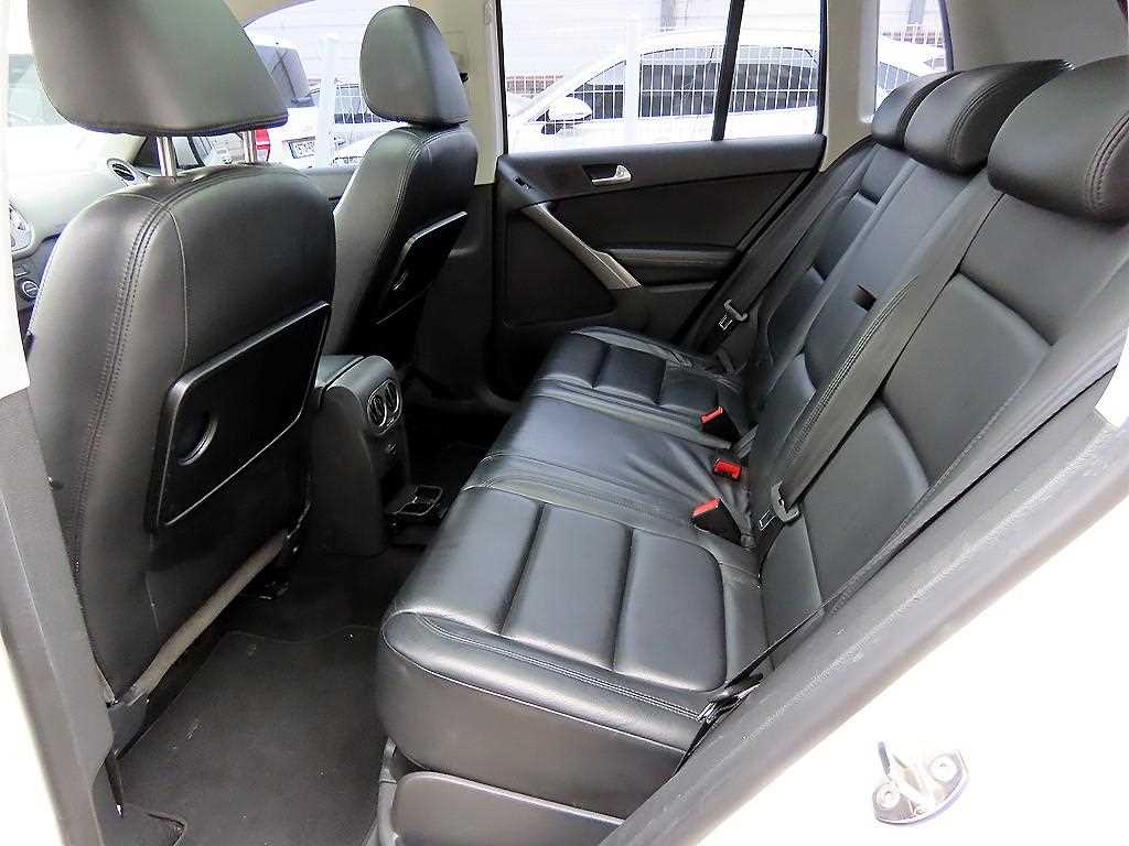 Volkswagen Tiguan - Vista 6