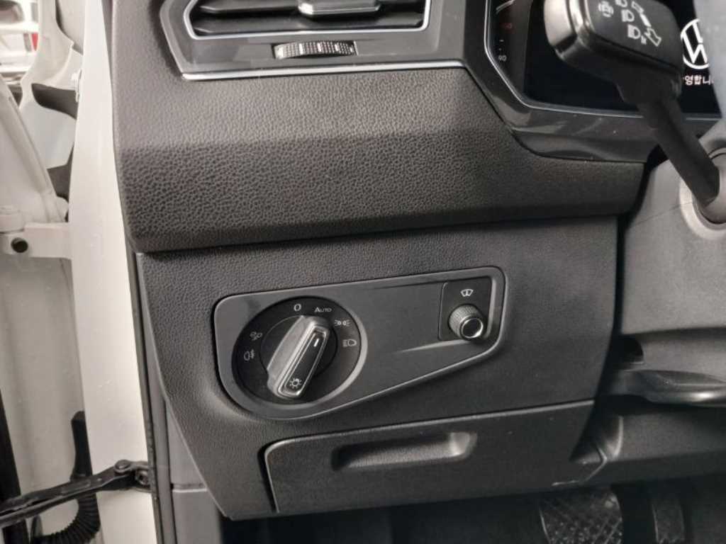 Volkswagen Tiguan - Vista 10