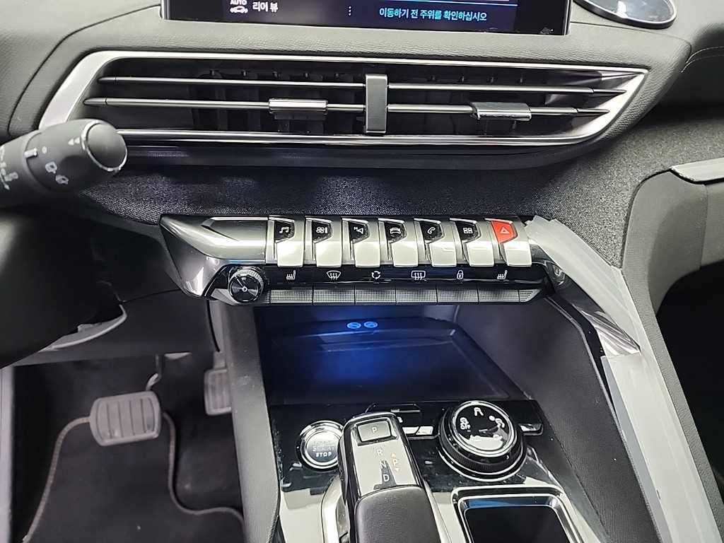 Peugeot 3008 - Vista 11