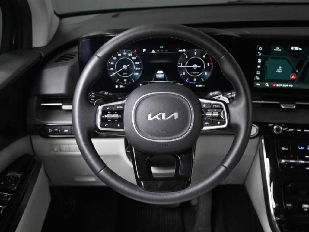 KIA Carnival 2023 - Importación desde Corea - HF Imports Iquique - Foto 13