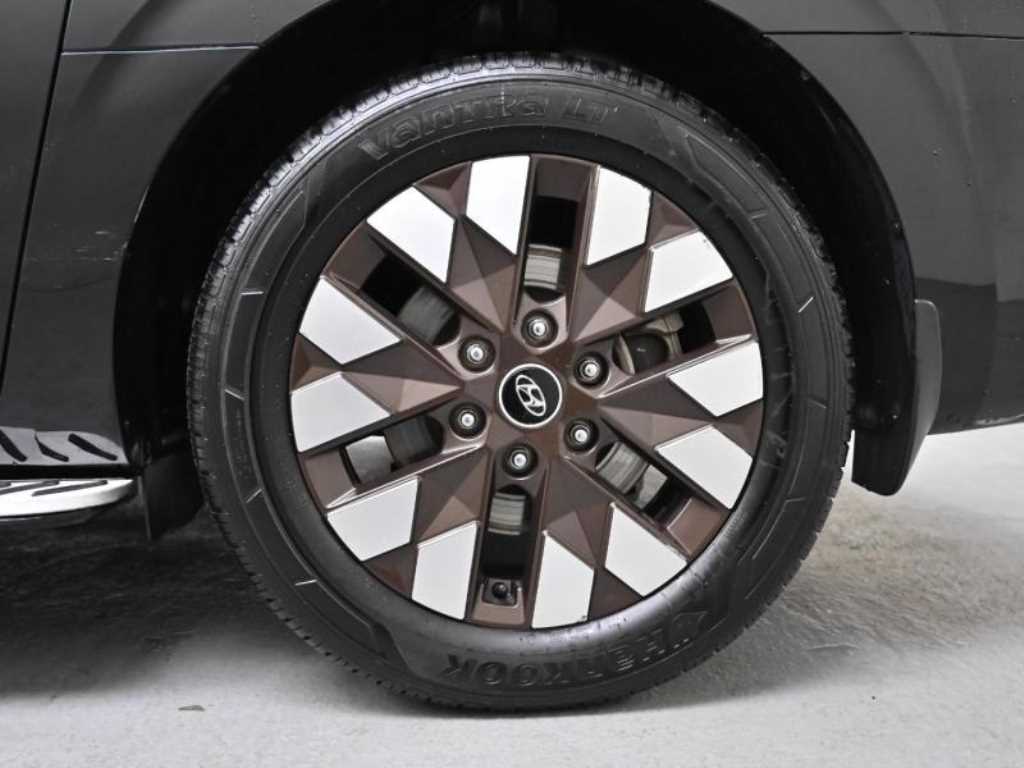 HYUNDAI Staria - Vista 5