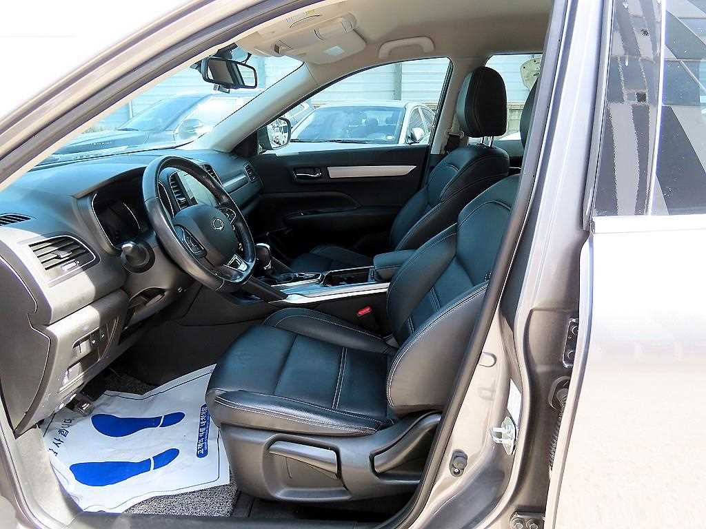 SAMSUNG QM6 - Vista 5