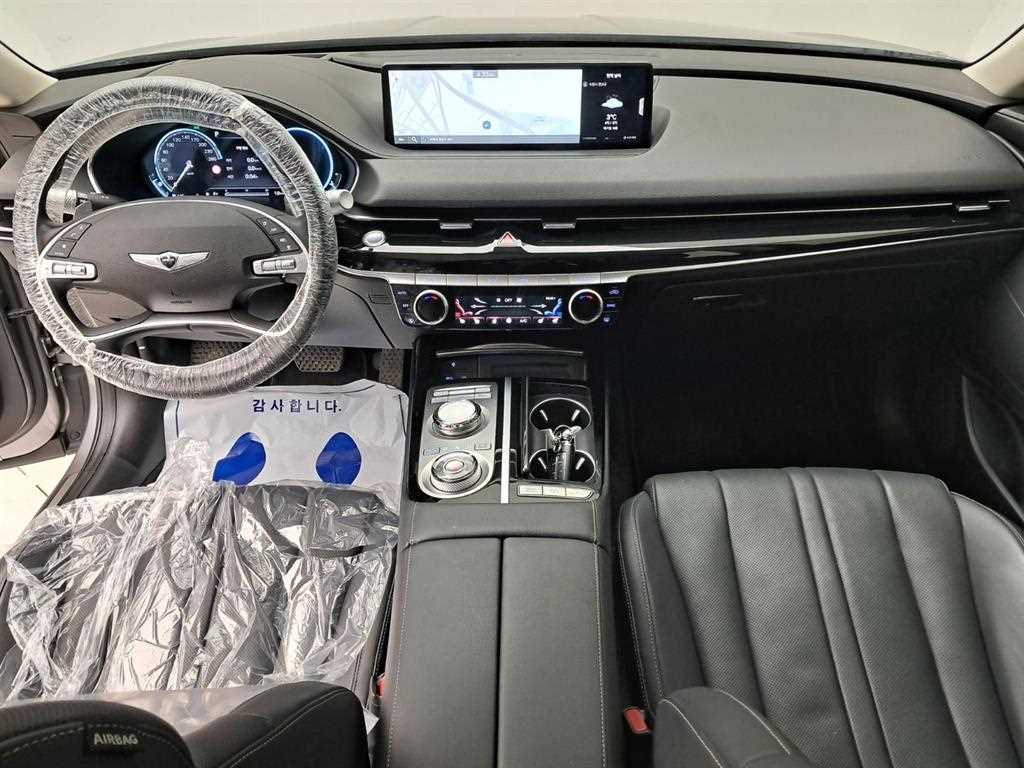 Genesis G80 - Vista 6