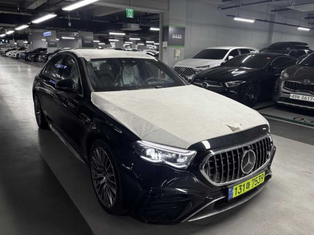 Mercedes Benz E class - Vista 3