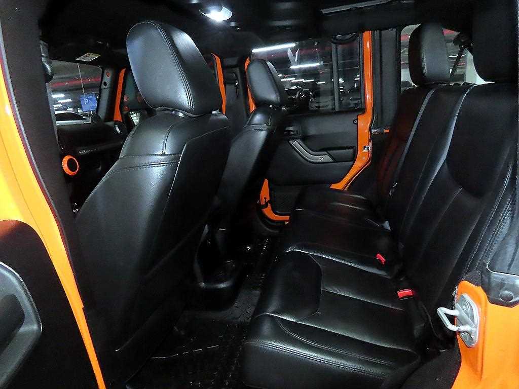 Jeep Wrangler - Vista 7