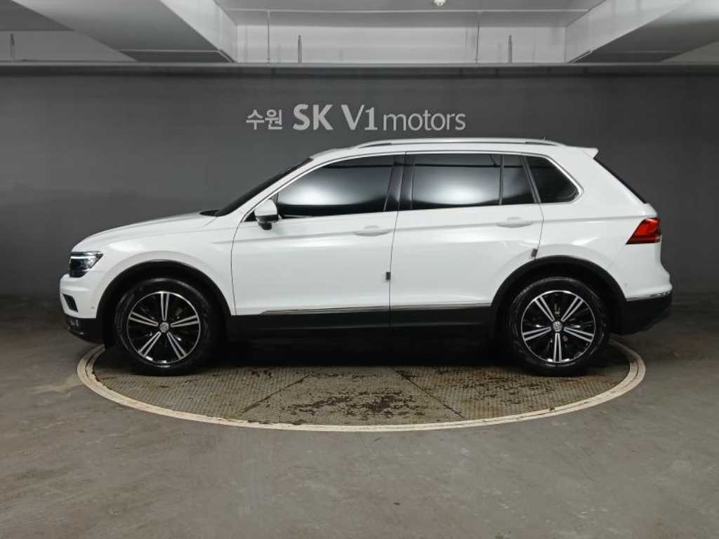 Volkswagen Tiguan - Vista 2