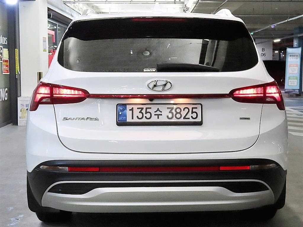 HYUNDAI Santa Fe - Vista 5