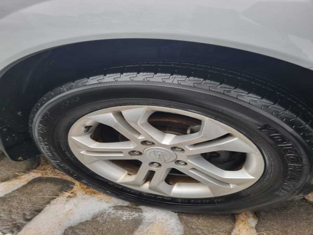 Ssangyong Korando - Vista 3