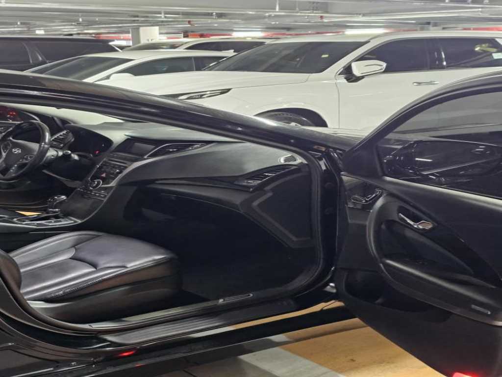 HYUNDAI Grandeur - Vista 6