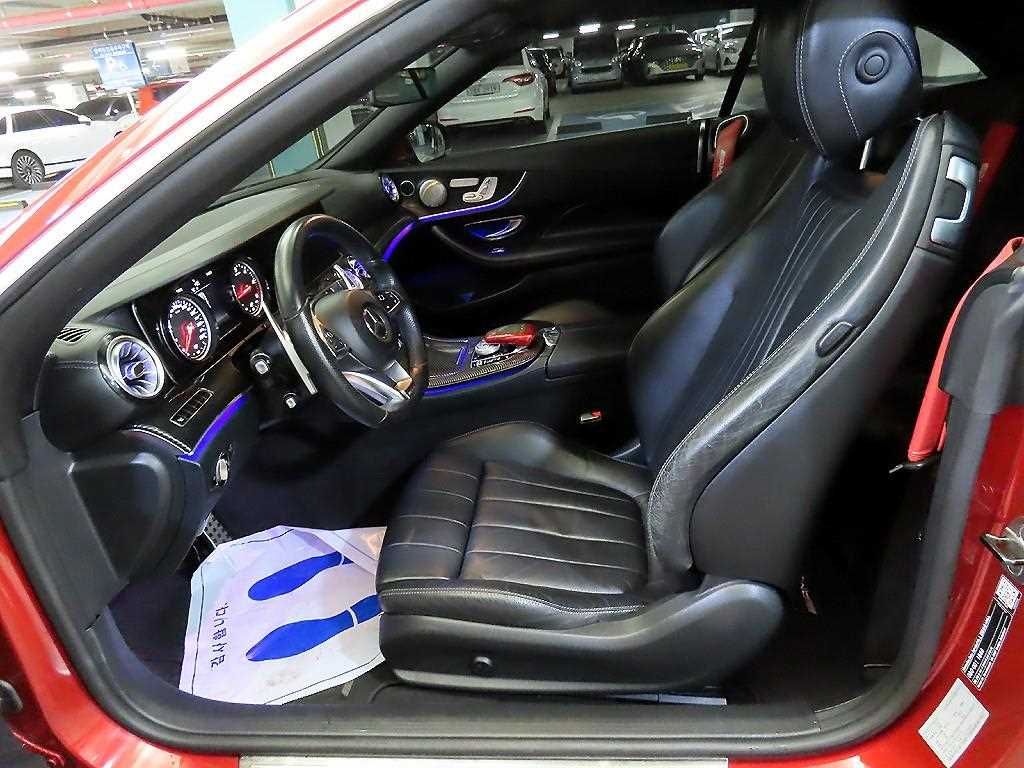 Mercedes Benz E class - Vista 11