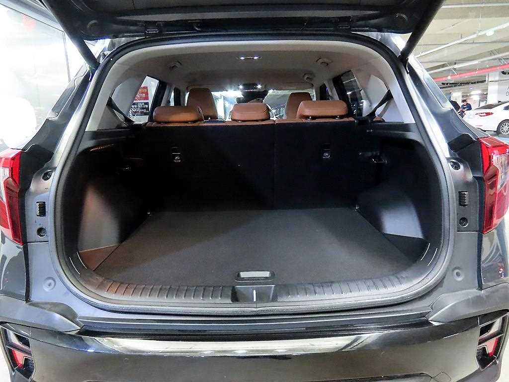 KIA Seltos 2024 Gris - Importación desde Corea - HF Imports Iquique - Foto 15