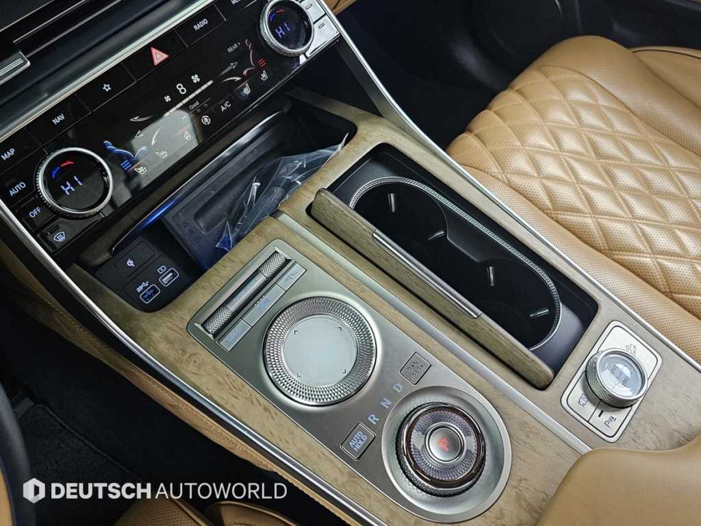 Genesis GV80 - Vista 9