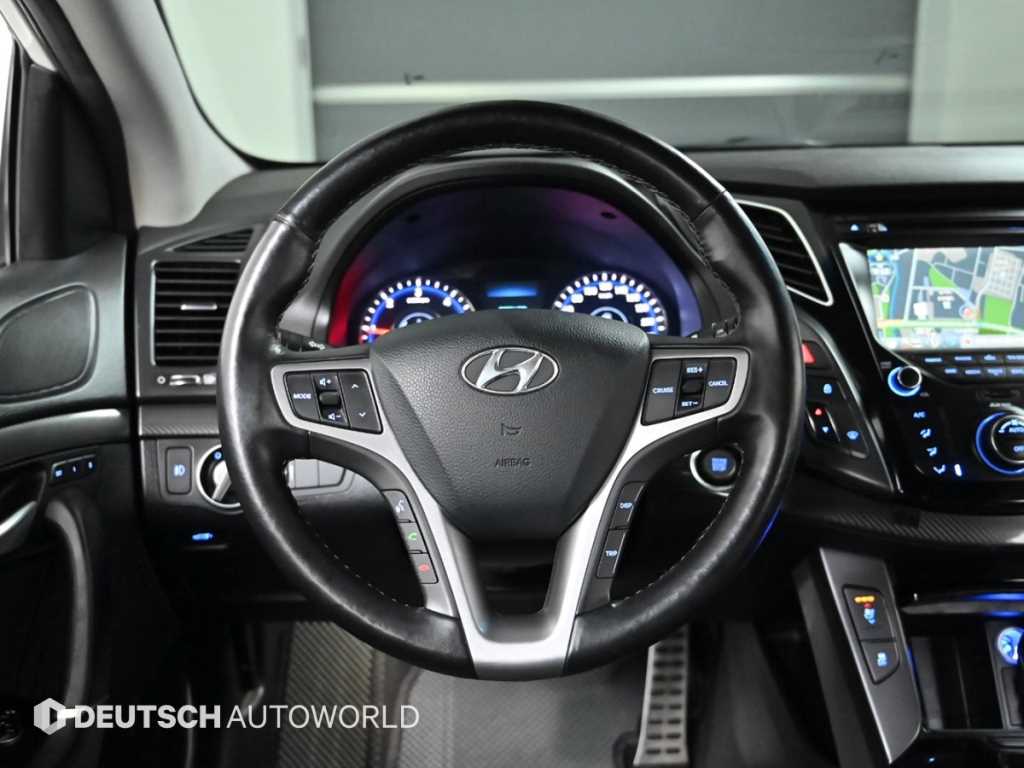 HYUNDAI i40 2015 Blanco - Importación desde Corea - HF Imports Iquique - Foto 13