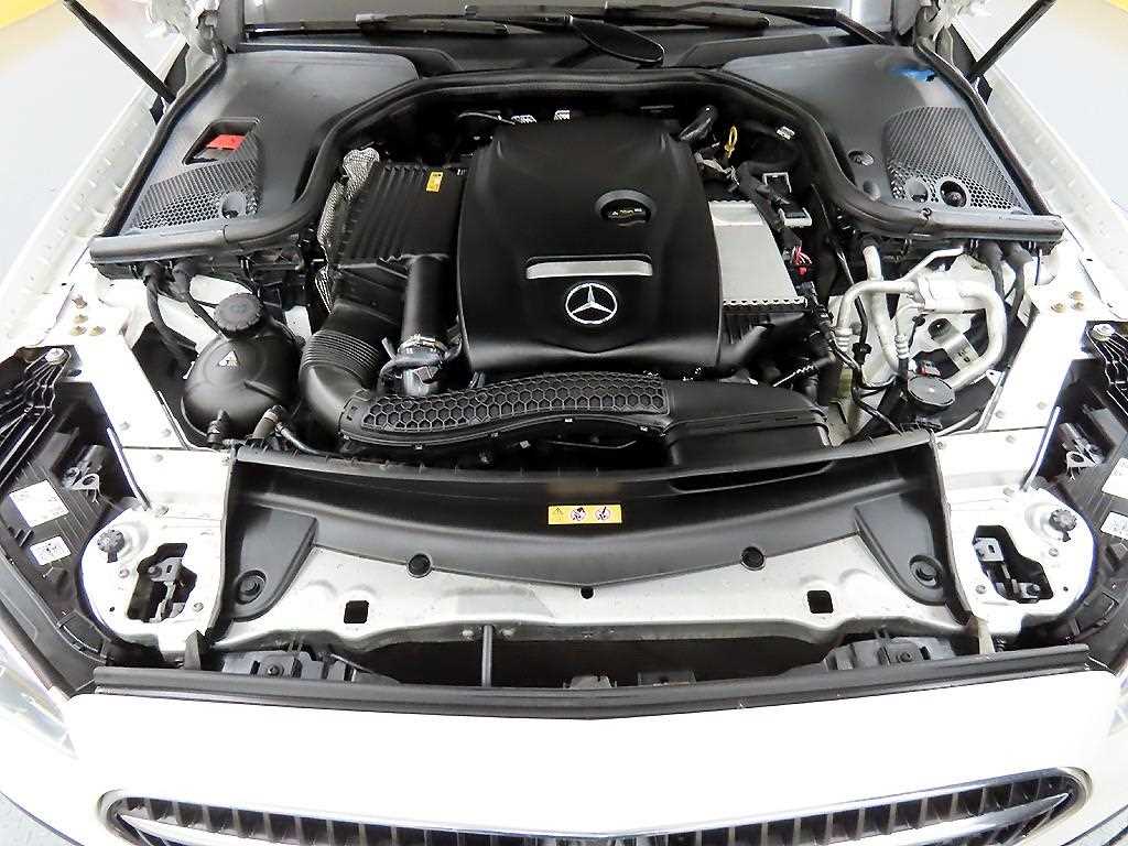 Mercedes Benz E class 2022 Blanco - Importación desde Corea - HF Imports Iquique - Foto 19