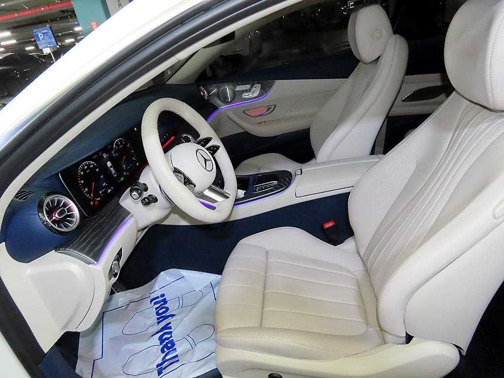 Mercedes Benz E class - Vista 6