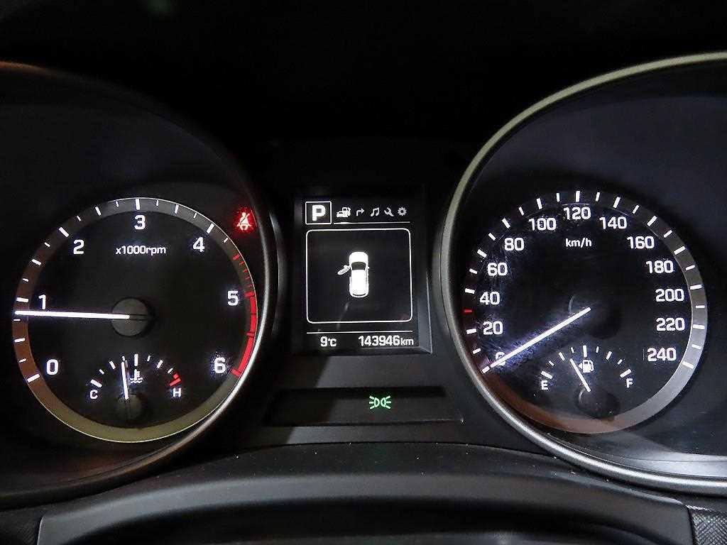 HYUNDAI Santa Fe - Vista 9