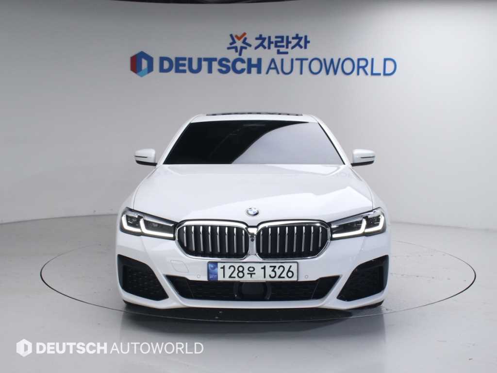 BMW 5 Series - Vista 3