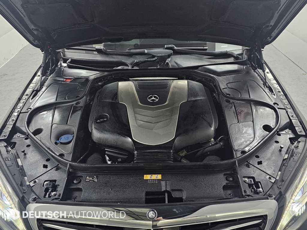 Mercedes Benz S Class - Vista 6