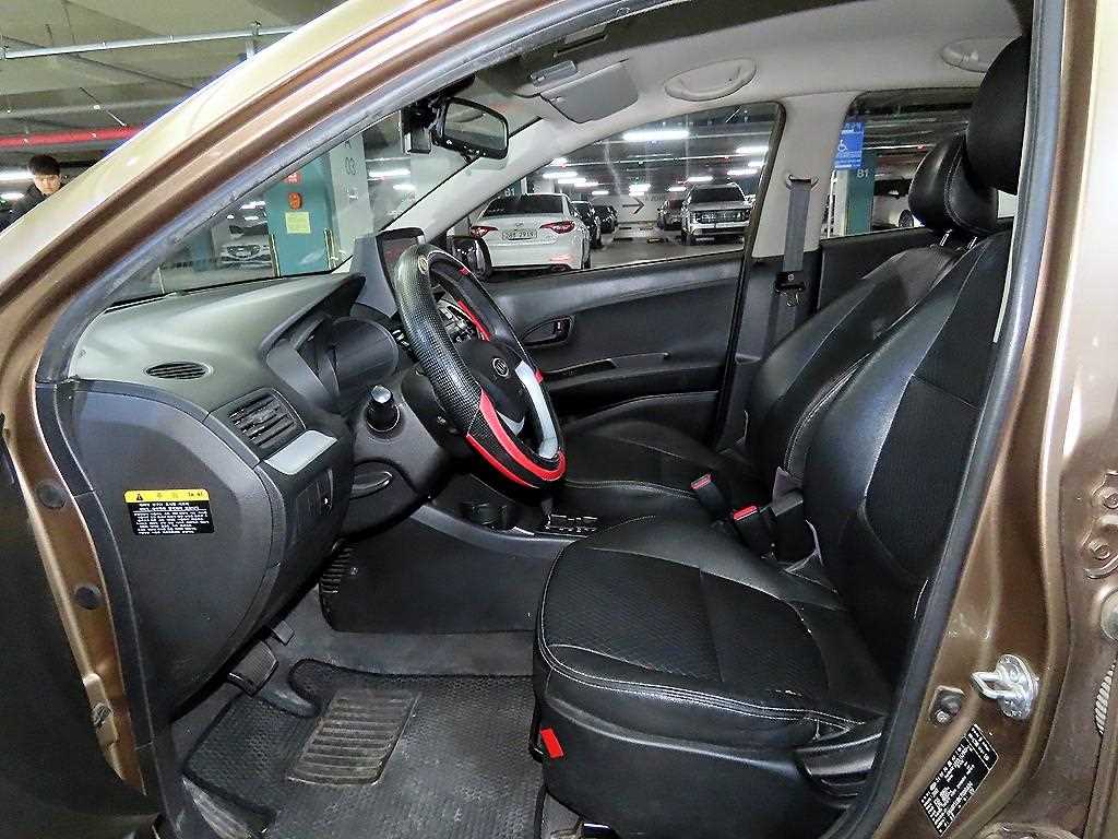 KIA Morning - Vista 6