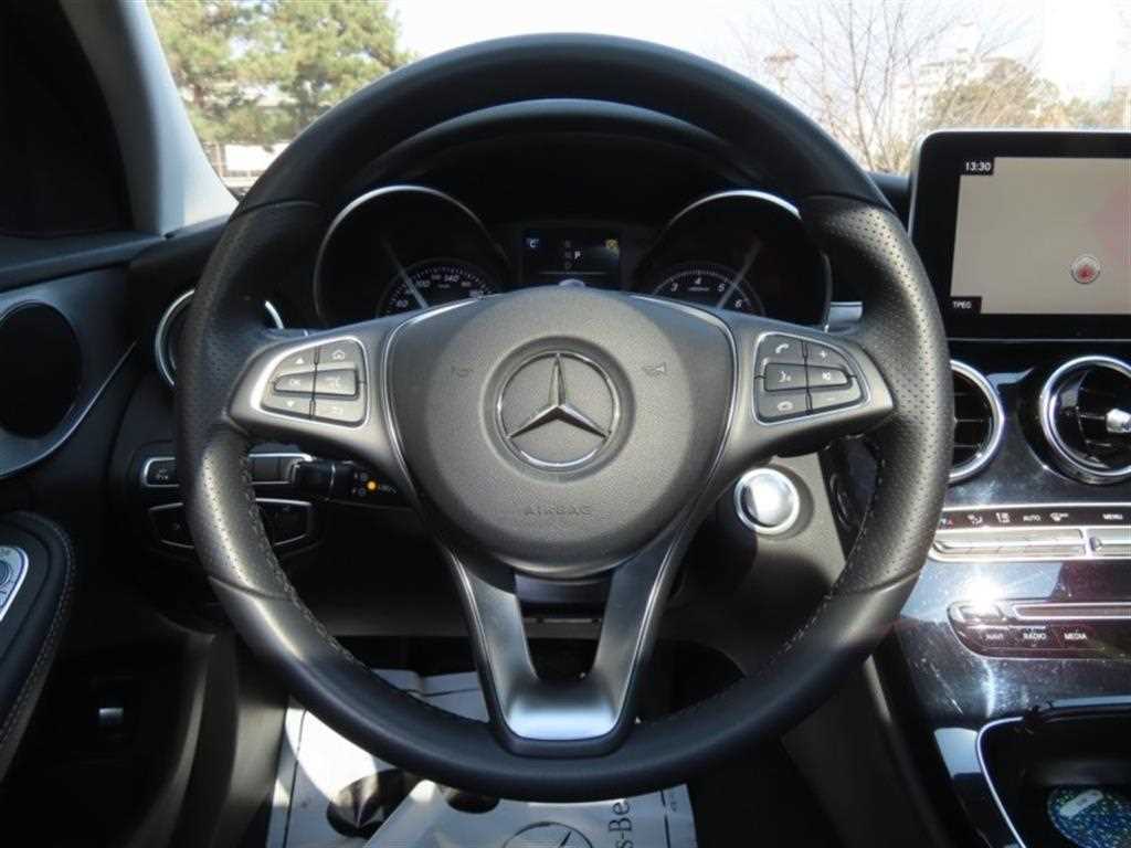 Mercedes Benz C Class 2018 Gris - Importación desde Corea - HF Imports Iquique - Foto 16