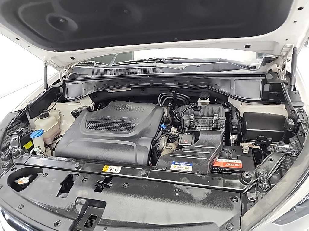 HYUNDAI Santa Fe - Vista 6