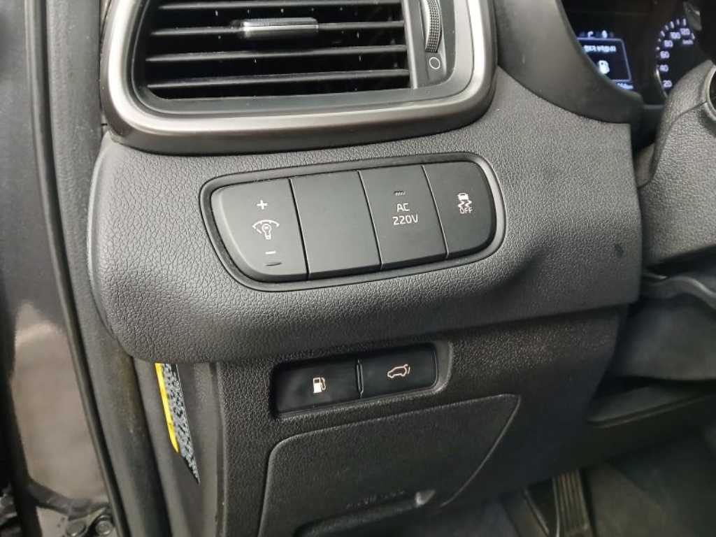 KIA Sorento - Vista 11