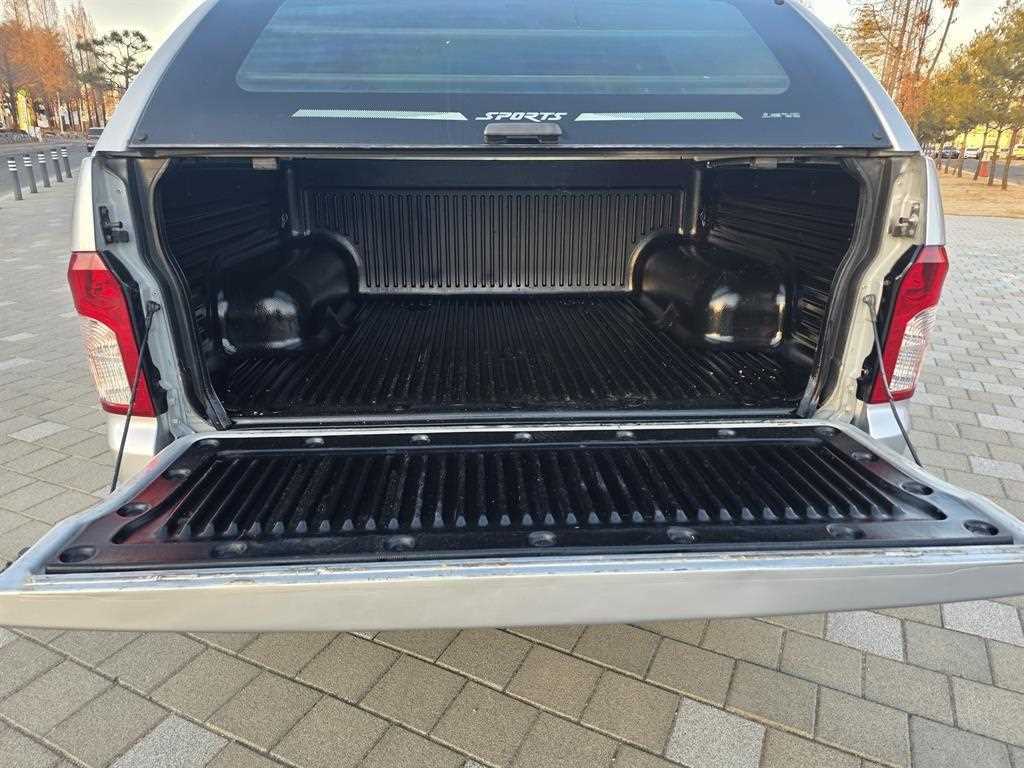 Ssangyong Korando - Vista 5