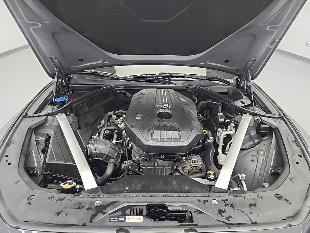 Genesis G70 - Vista 5