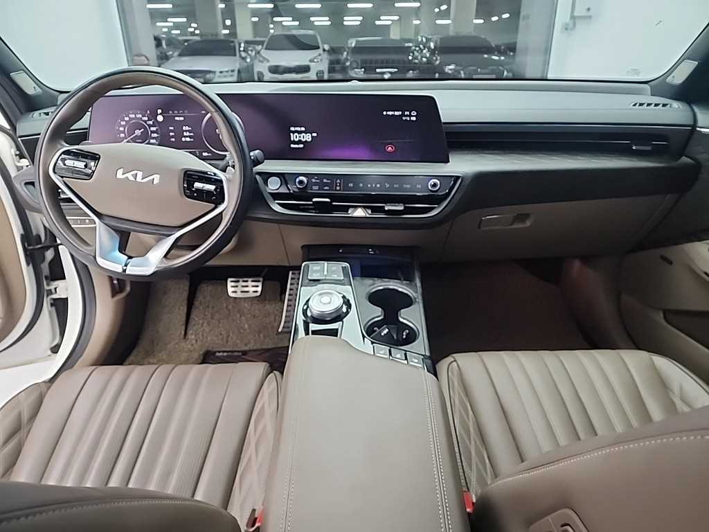 KIA K8 - Vista 8
