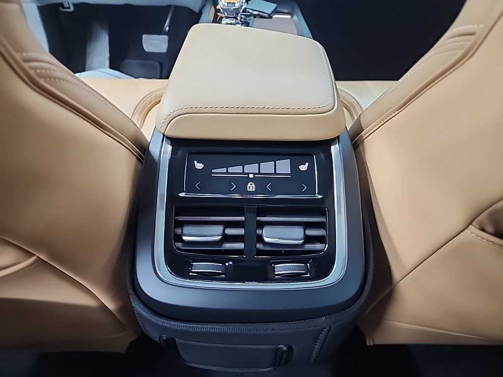 Volvo S60 2023 Negro - Importación desde Corea - HF Imports Iquique - Foto 13