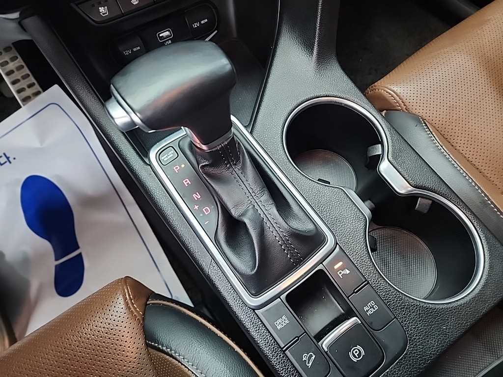 KIA Sportage - Vista 8