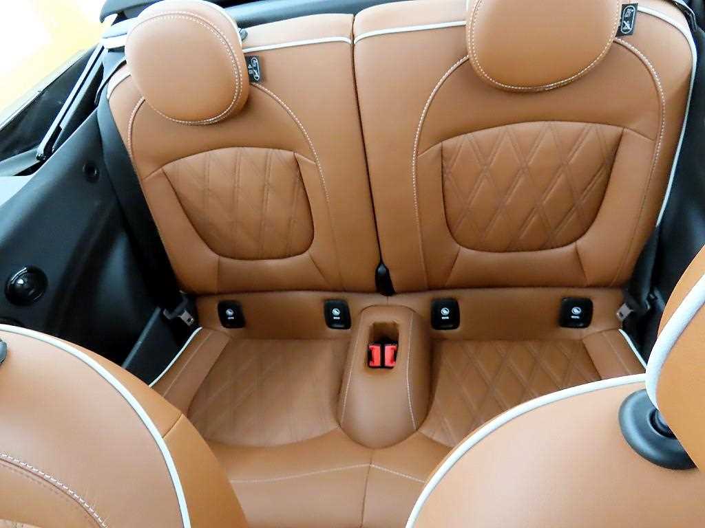 Mini Cooper Convertible - Vista 6