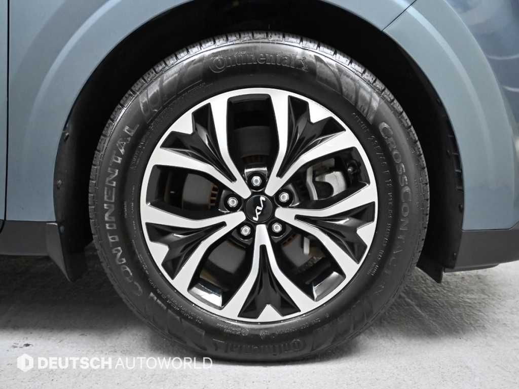 KIA Carnival - Vista 5