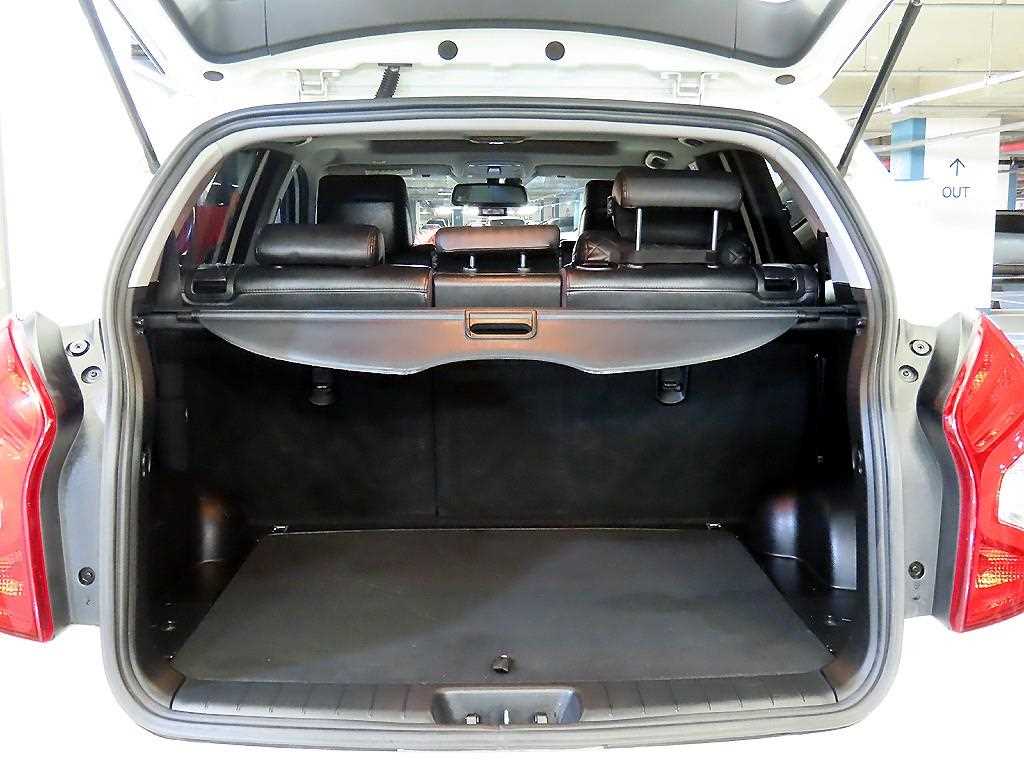 Ssangyong Korando 2014 Blanco - Importación desde Corea - HF Imports Iquique - Foto 18