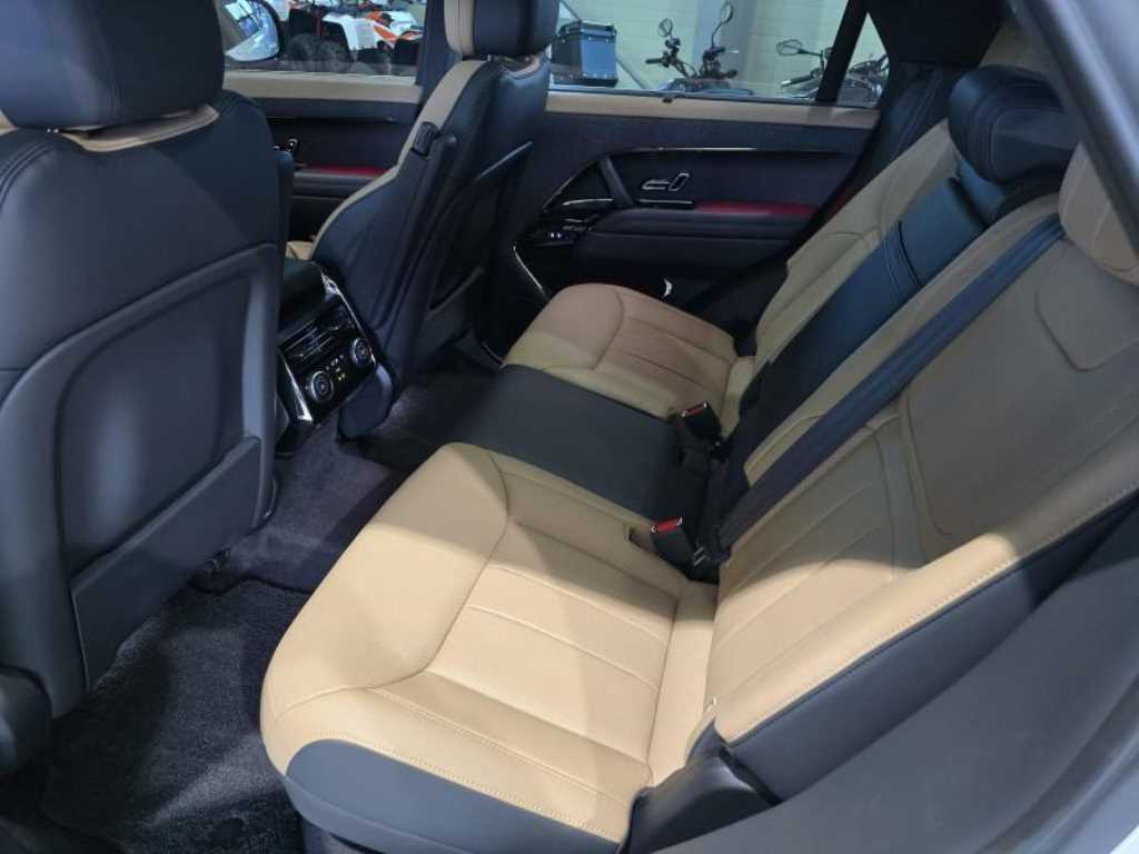 Land Rover Range Rover Sports 2025 - Importación desde Corea - HF Imports Iquique - Foto 13